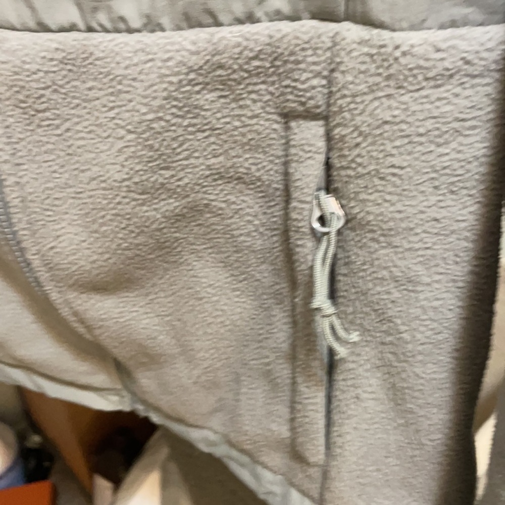 North Face Small Jacket Light Gray - image 6